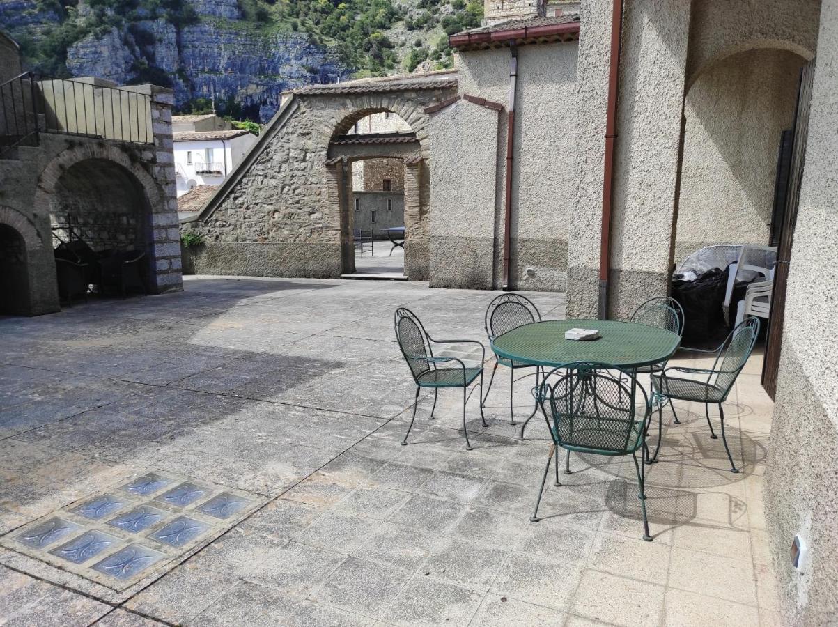 Bed and Breakfast Antica Dimora Palazzo Rovitti Cerchiara di Calabria Екстер'єр фото